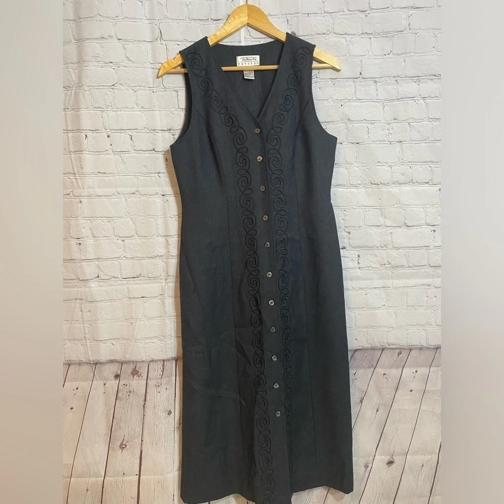 Talbots Dress Petites Womens Size 4P 100% Wool Charcoal Gray Embroidered Dress